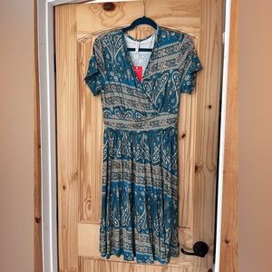 Chic Teal Paisley Midi Dress